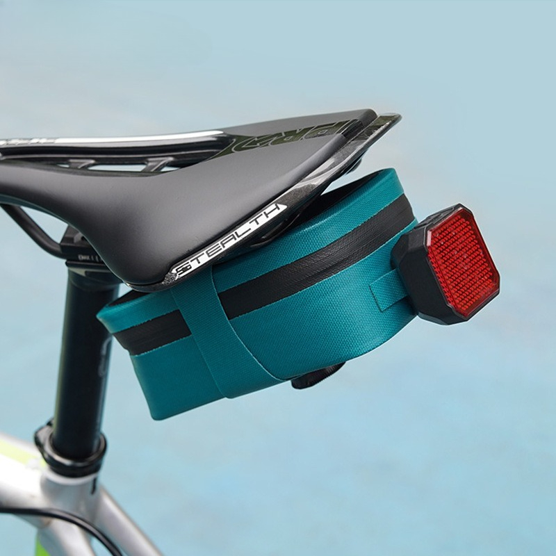 Bicycle Saddle Bag 0.6L Mini P - đánh giá và giá Cycling Gear Organizer Bag